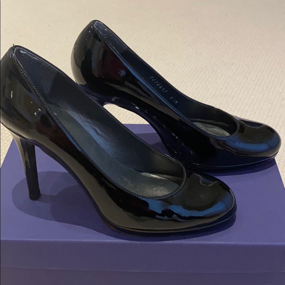 Stuart Weitzman - Picture 2 of 3